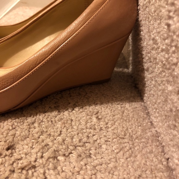 Peep toe wedge heel Coach shoe - Picture 4 of 5